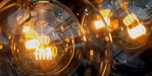 Are Natural Light And Day Light Bulbs The Same?